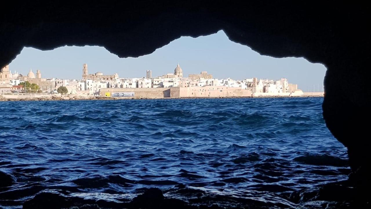 Isolaazzurra Apartment Monopoli Bagian luar foto