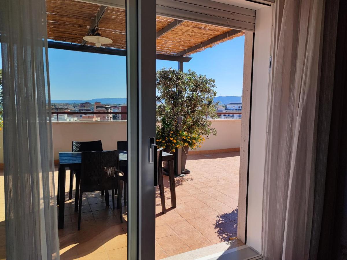 Isolaazzurra Apartment Monopoli Bagian luar foto