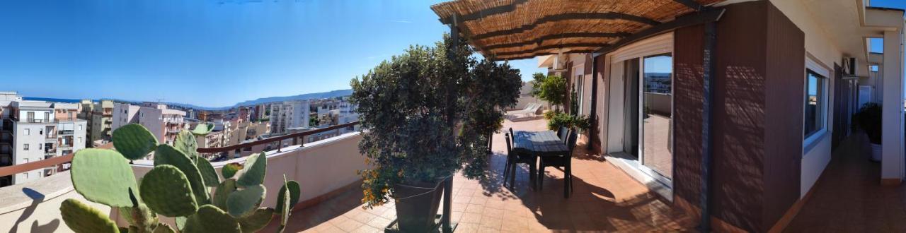 Isolaazzurra Apartment Monopoli Bagian luar foto